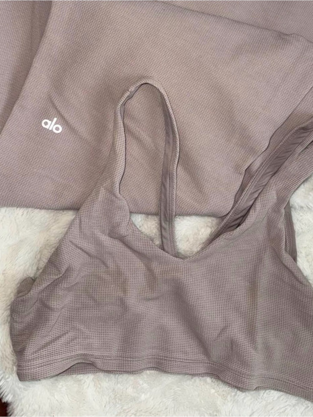 ALO Yoga SET Women Ribbed in Mauve - Picture 2 of 4